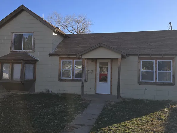 214 N 11th Ave, Fairview, OK 73737