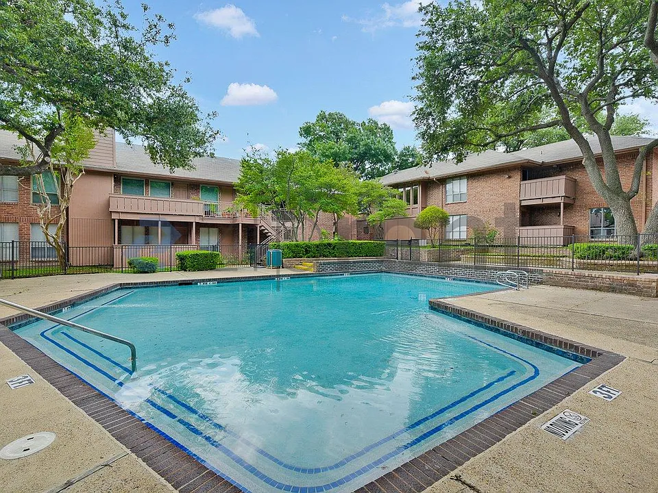 10558 High Hollows Dr #244