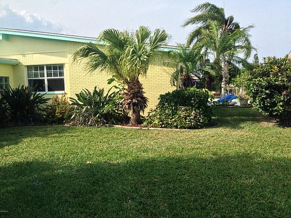 3rd image of 336 Carmine Dr