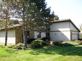 2605 Fairway Dr, Long Beach, IN
