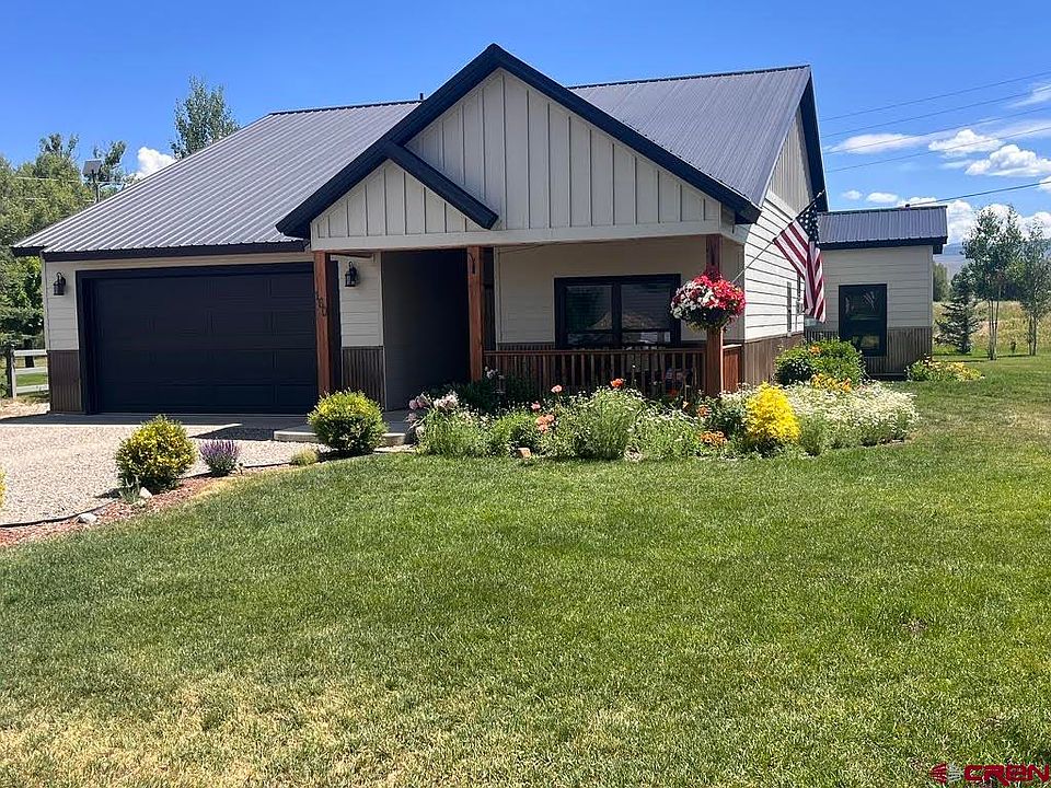 1st image of 160 Regent Circle