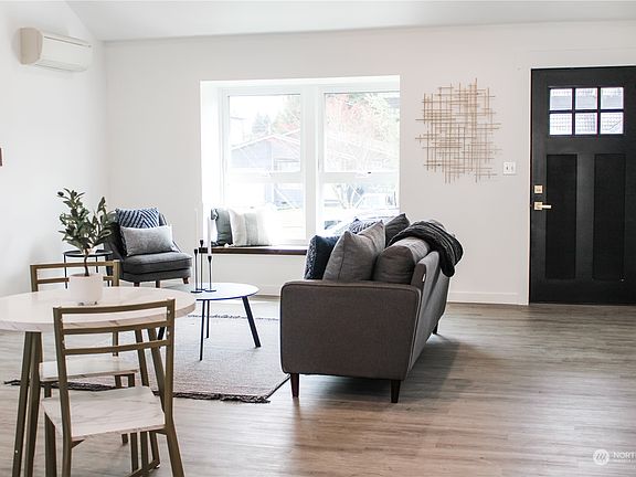 3rd image of 3910 N Gove Street
