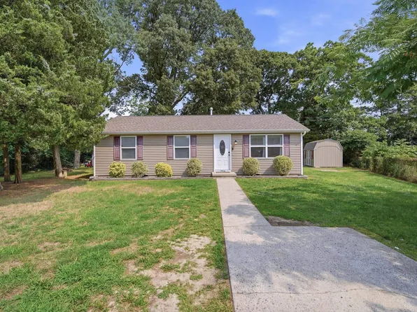 704 Shaw Ave, Pleasantville, NJ 08232
