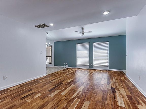 5th image of 3205 NW 36th St