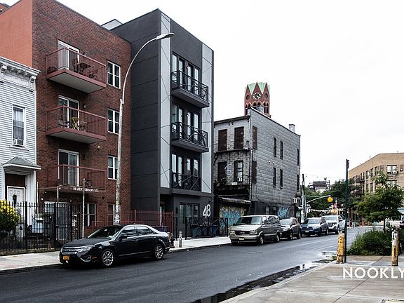 4th image of 48 Jefferson St #A5