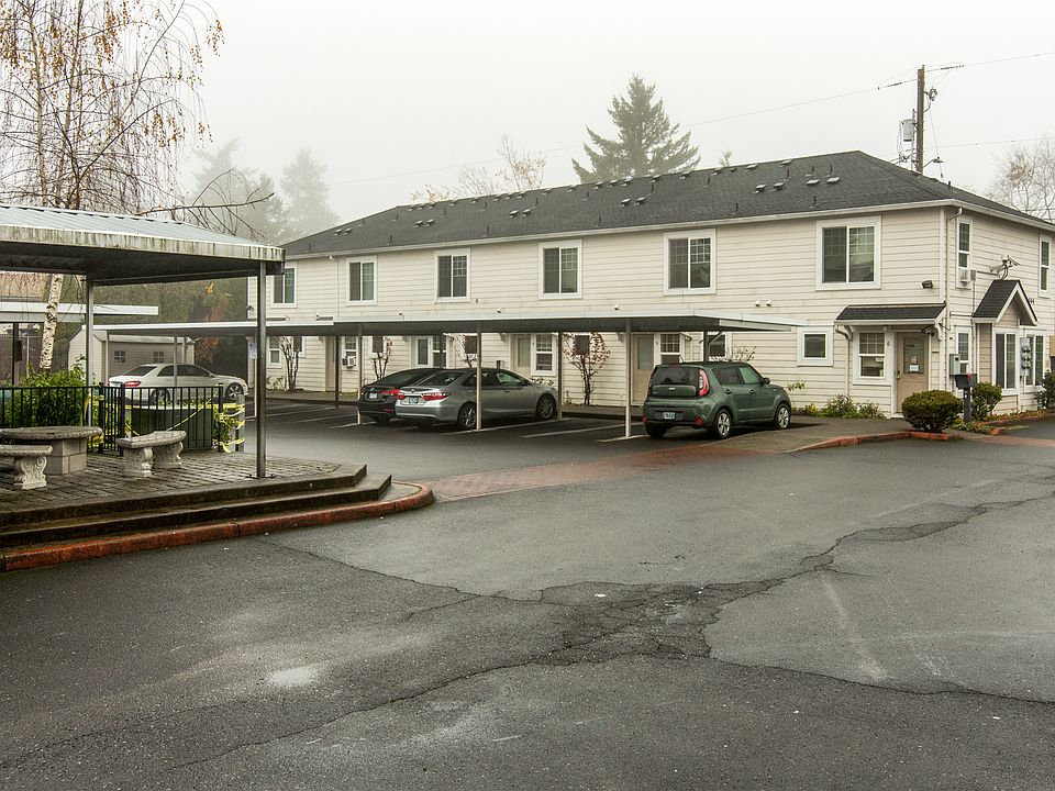 1st image of 2119 SE 122nd Ave #1