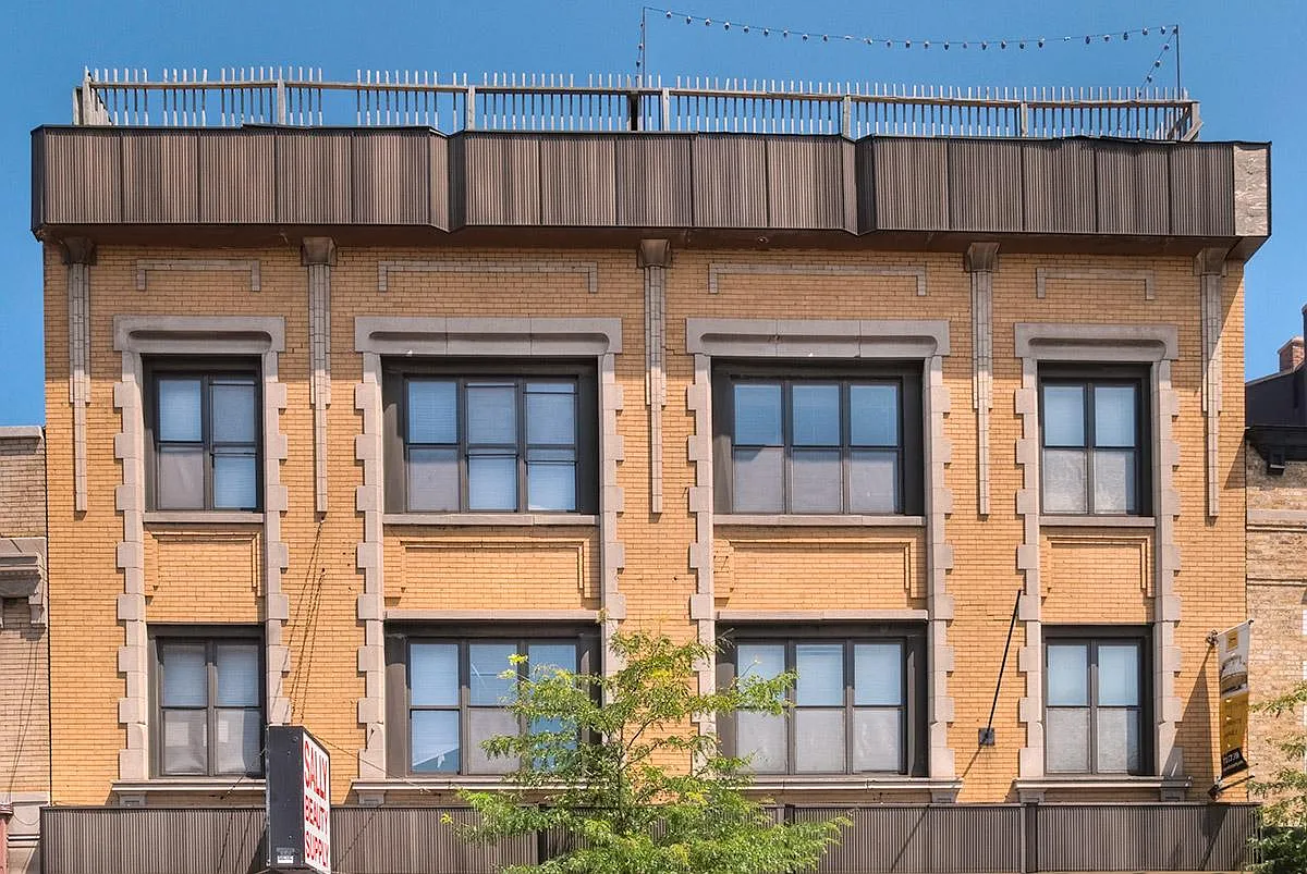 2727 N. Clark — Photo 1