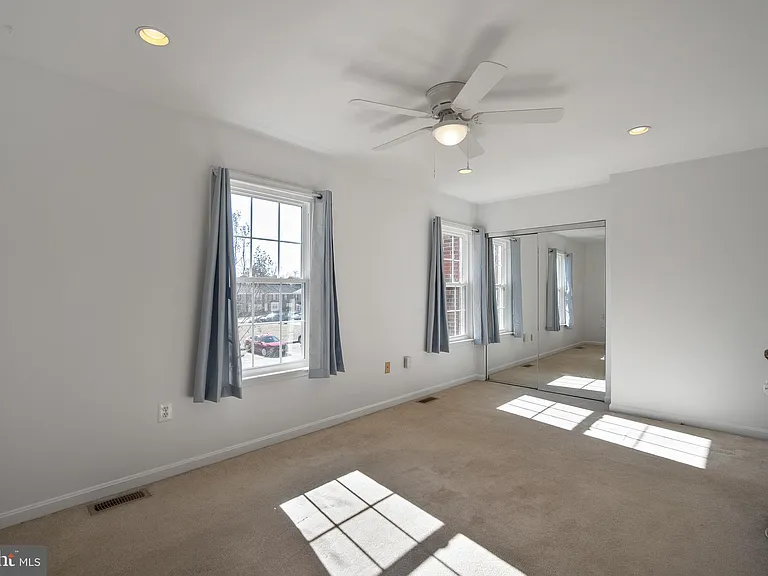 4793 S Park Ct — Photo 33