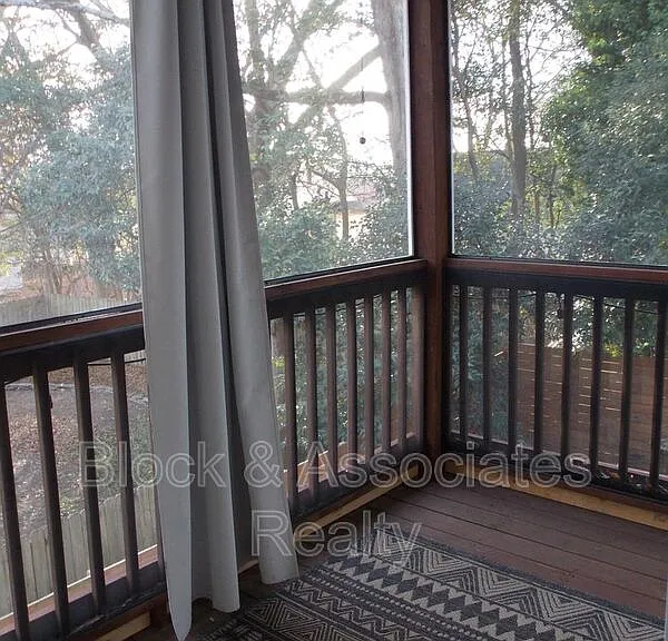 202 Lincoln Ct — Photo 26