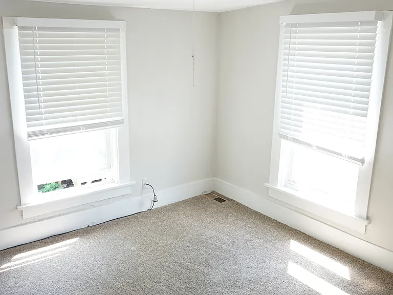 2 Pleasant St #2 — Photo 21
