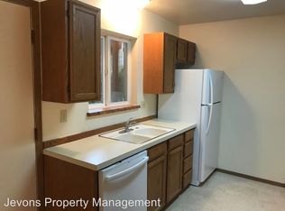 405 N 8th St APT 2, Yakima, WA 98901