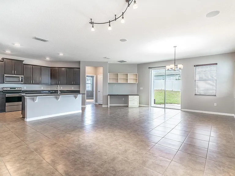 2572 Biscotto Cir — Photo 7