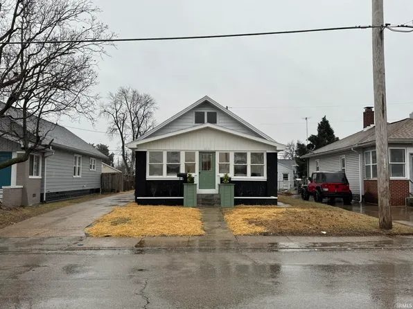 2011 Stringtown Rd, Evansville, IN 47711