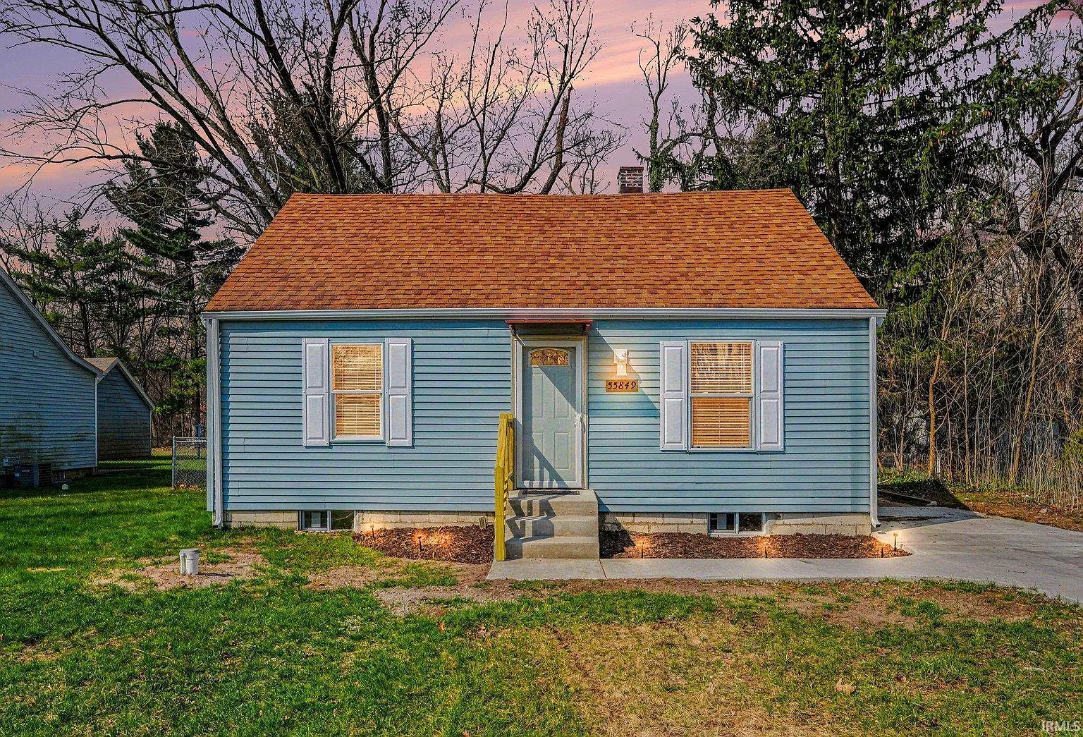 55849 Mayflower Rd photo 1