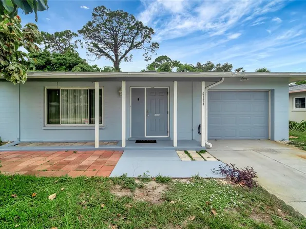 6124 Dartmouth Dr, Bradenton, FL 34207
