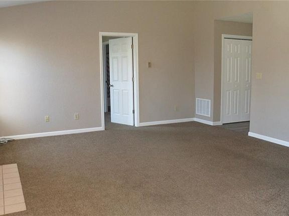4th image of 1412 Daleville Ave
