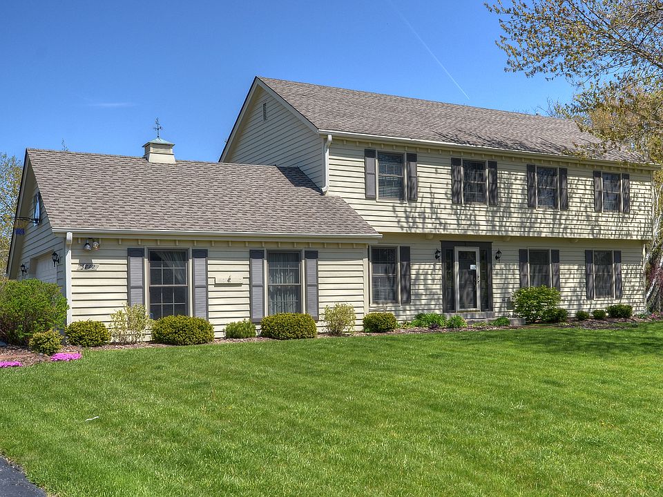 1st image of 3712 W Sherbrooke Dr