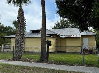 585 Washington St, New Smyrna Beach, FL 32168