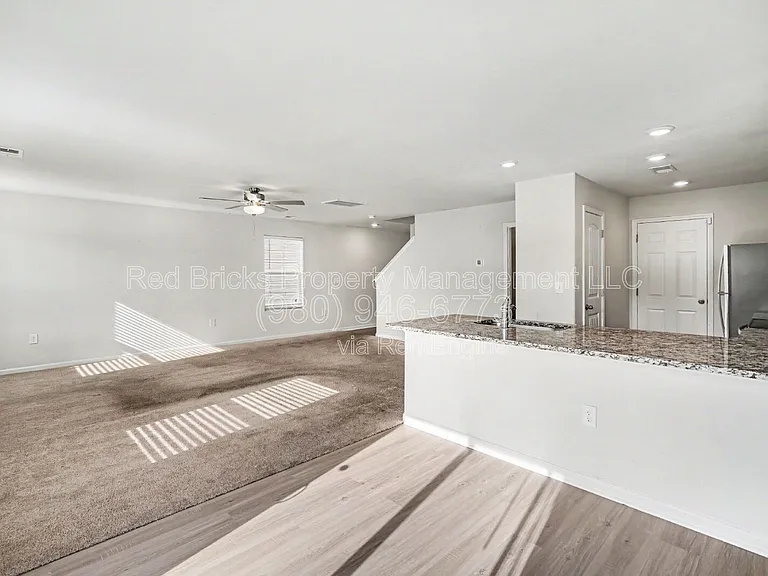 7112 Galway City St — Photo 11