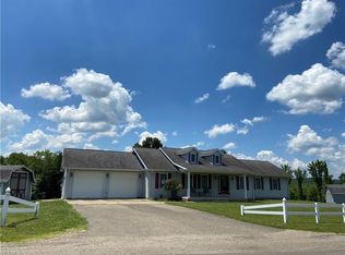 6128 Beagle Club Rd SW, Newcomerstown, OH 43832
