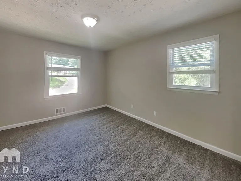 3798 Leach Rd — Photo 14