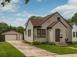 1007 9th Ave SE, Rochester, MN 55904