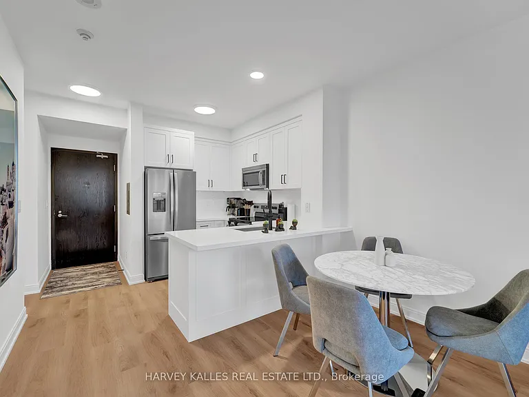 18 Yorkville Ave #1606 — Photo 8
