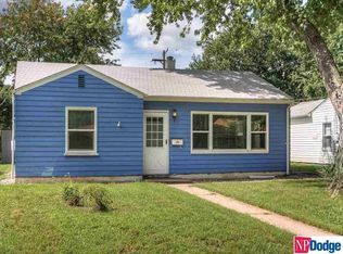 2230 Wilson Dr, Bellevue, NE 68005