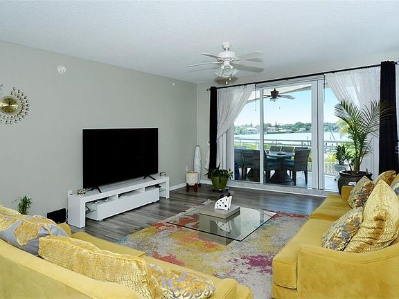 3rd image of 516 Tamiami Trl S Unit 204