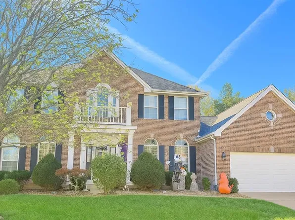 164 Cross Timbers Ct, Saint Charles, MO 63304