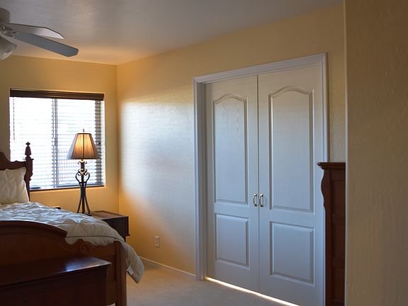 4th image of 664 S Dr