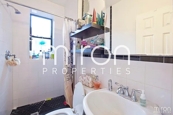 Rented by Miron Properties | media 63