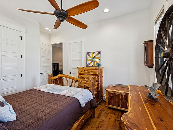 29th image of this home