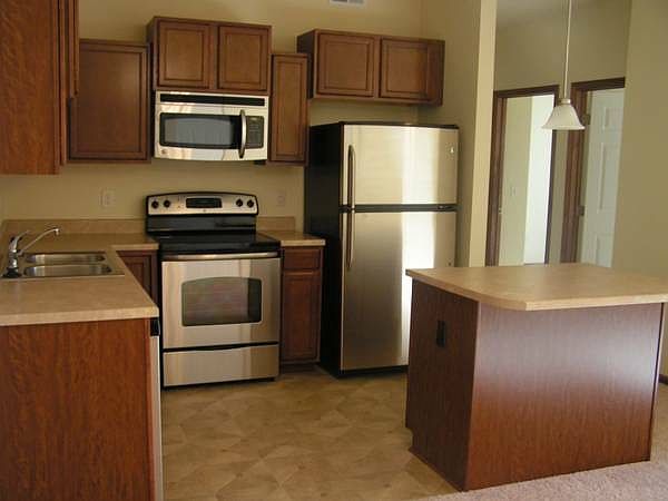 2 bd kitchen