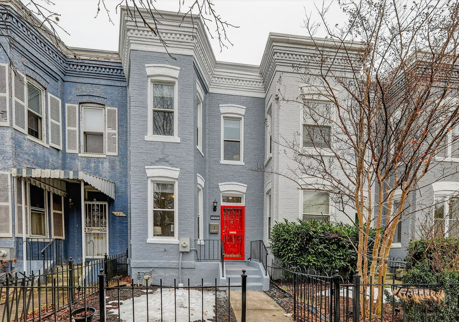 wonderful 3BR 1.5 Bath in the H st Corridor — Photo 2