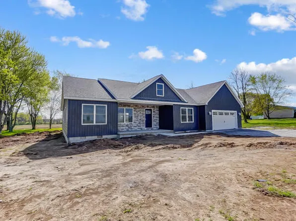 9775 Conrad Rd, Saint Paris, OH 43072