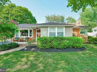 2437 Cambridge Rd, York, PA 17402