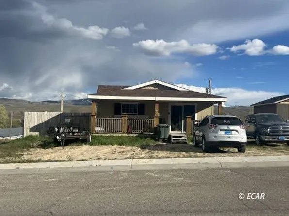 517 Elm St, Carlin, NV 89822