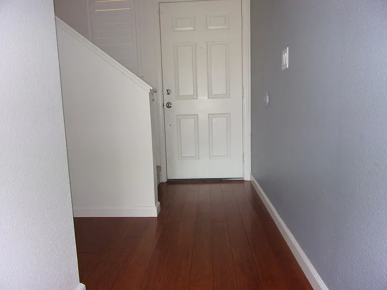 35 Manchester Ln — Photo 13