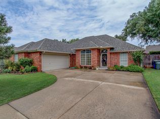 1305 Charlton Rd, Edmond, OK 73003