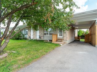 110 Fieldrow St, Ottawa, ON K2G 2Y9
