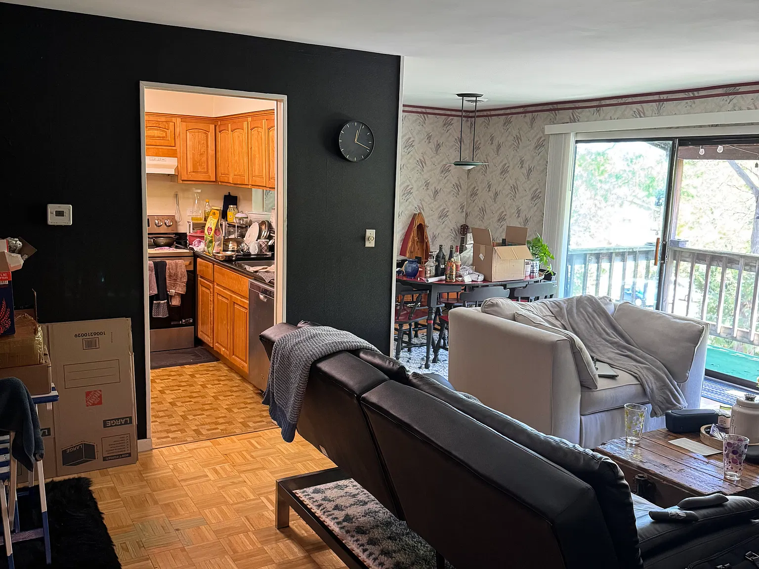 2 bed, 945 sqft, $1,650 — Photo 2