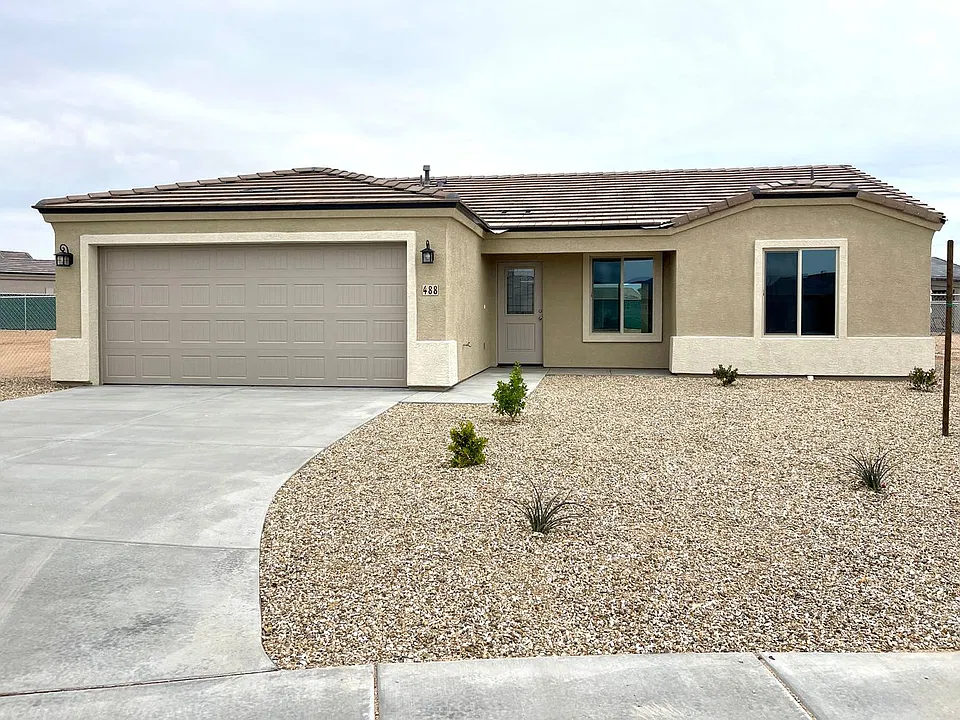 488 S Santa Rosalia