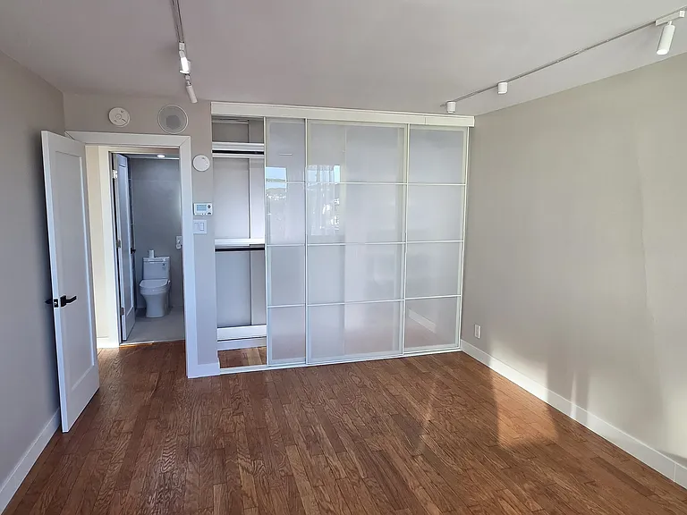 2401 Pennsylvania Ave #9A10 — Photo 14