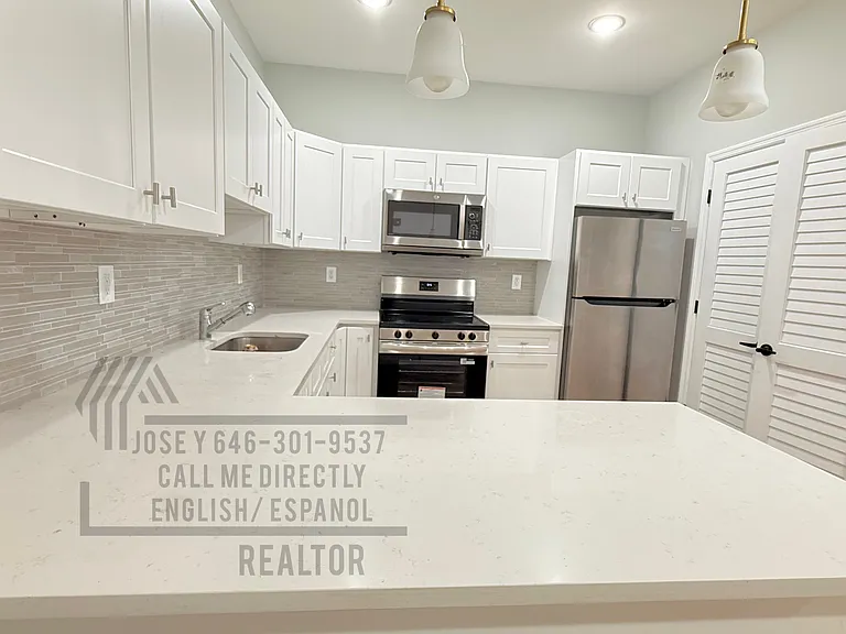 67-69 12th Ave #100 — Photo 3