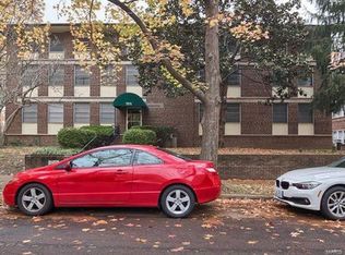 7571 Wellington Way APT 1B, Saint Louis, MO