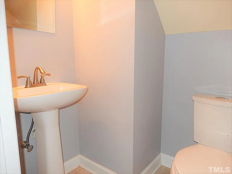 6610 Lipscomb Dr — Photo 13