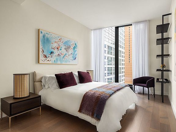 4th image of 125 Greenwich St #21D