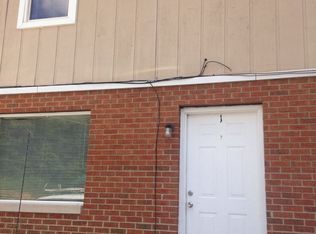 4892 Spring Rd APT 1, Huntington, WV 25705