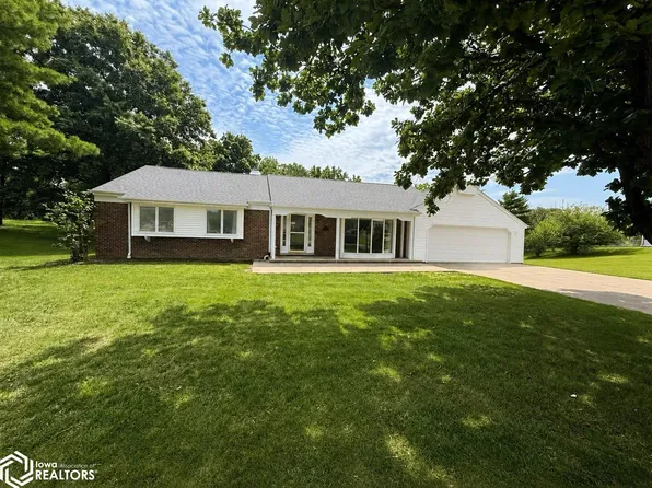 11 Greenbrier Ct, Keokuk, IA 52632
